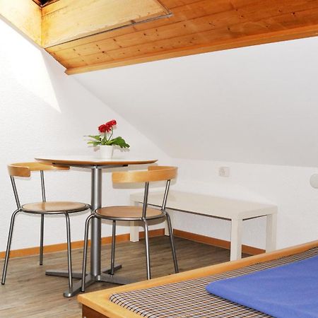 Camping Jungfrau Lauterbrunnen Δωμάτιο φωτογραφία